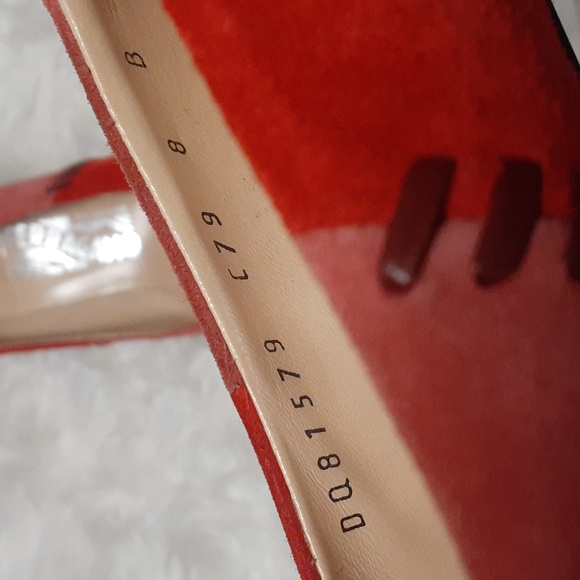 Vtg Salvatore Ferragamo Red & Burgundy Suede Colorblock Patchwork Heels Size 8 - Picture 7 of 12